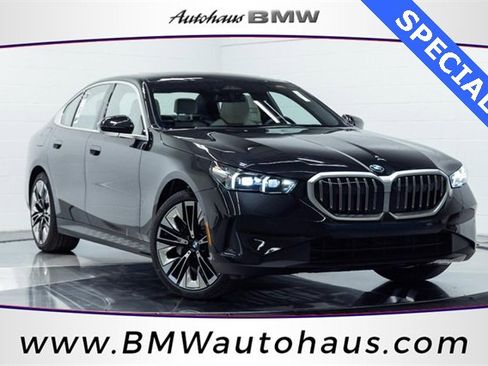New 2026 BMW 530i xDrive w/ Premium Package image 1