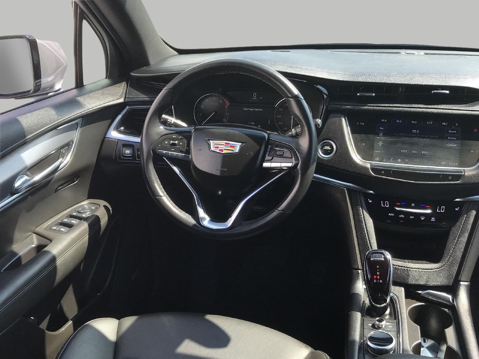 Certified 2024 Cadillac XT6 Luxury w/ LPO, Floor Liner Package AWD/4WD image 5