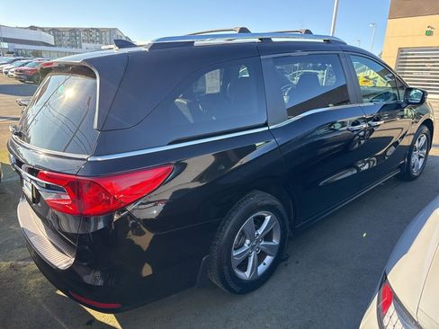 Used 2018 Honda Odyssey EX-L image 7