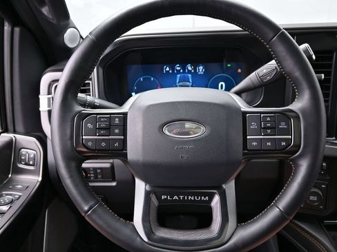 Used 2024 Ford F250 Platinum AWD/4WD image 22