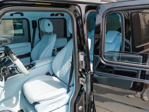 Used 2025 Mercedes-Benz G 63 AMG 4MATIC image 11