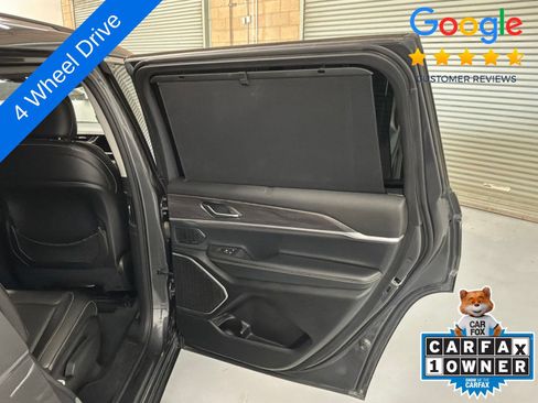 Used 2022 Jeep Grand Cherokee L Limited w/ Luxury Tech Group II AWD/4WD image 17