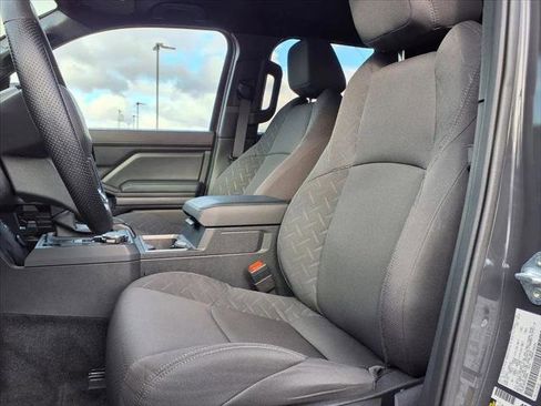 Certified 2025 Toyota Tacoma SR5 image 6