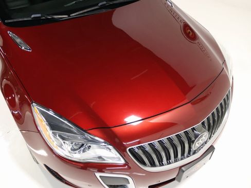 Used 2017 Buick Regal GS w/ Driver Confidence Package #2 image 24