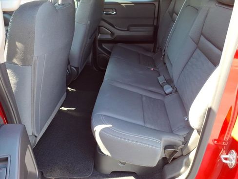 Used 2023 Nissan Frontier SV w/ SV Convenience Package AWD/4WD image 13