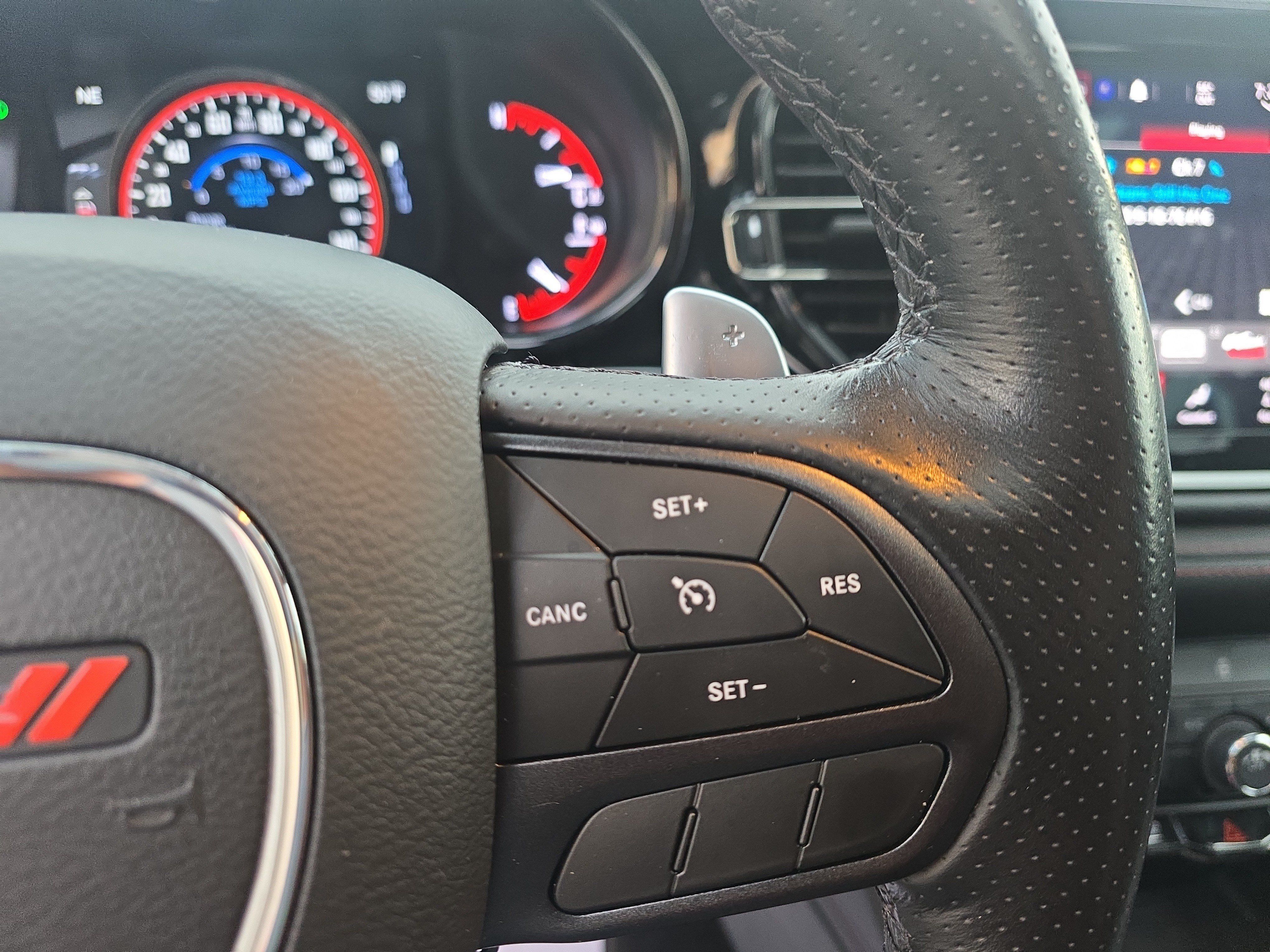 Used 2025 Dodge Durango GT AWD/4WD image 34