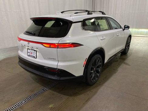 New 2026 Toyota Crown Signia w/ Advanced Technology Package image 3