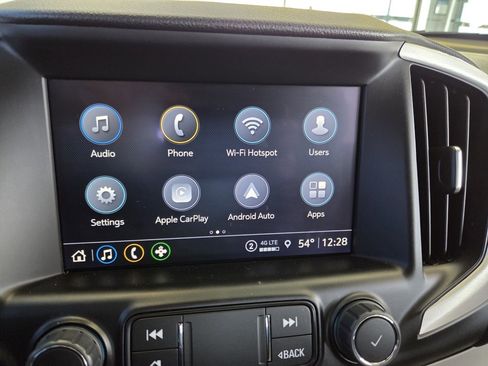 Used 2023 GMC Terrain SLT image 42