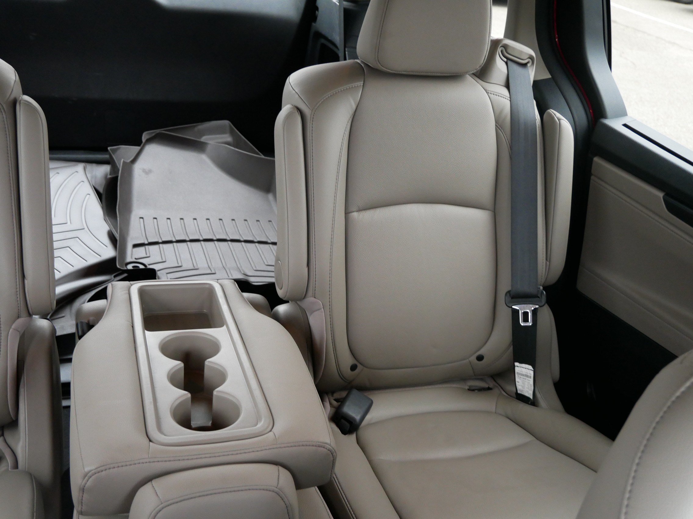 Used 2022 Honda Odyssey Touring image 13