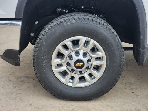 New 2026 Chevrolet Silverado 2500 W/T w/ WT Convenience Package image 17