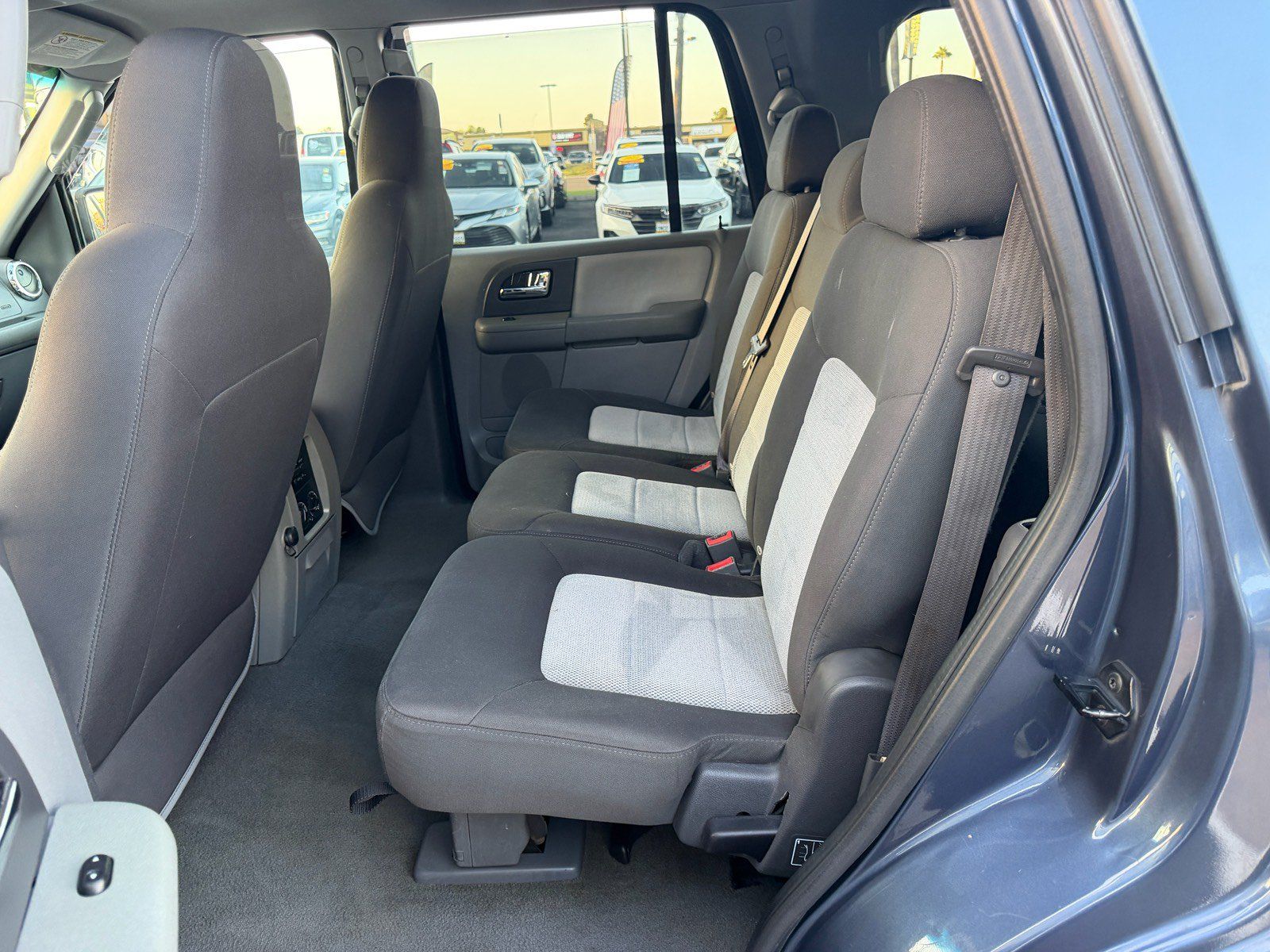 Used 2006 Ford Expedition XLT RWD image 13