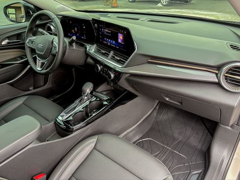 Used 2026 Chevrolet Trax ACTIV w/ Sunroof Package image 20