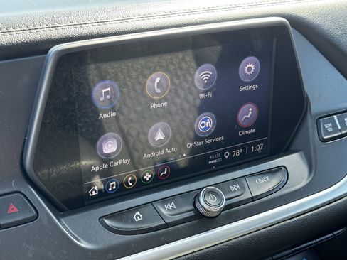 Used 2021 Chevrolet Blazer LT image 19