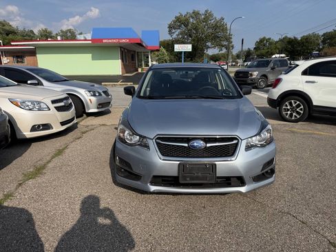 Used 2016 Subaru Impreza 2.0i AWD/4WD image 5