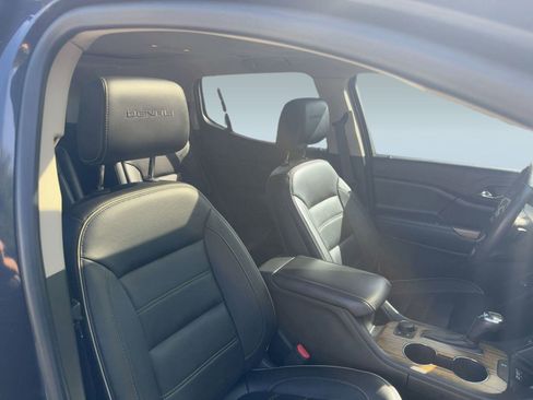 Used 2019 GMC Acadia Denali w/ Technology Package image 31