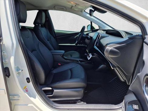 Used 2018 Toyota Prius Prime Advanced FWD image 20