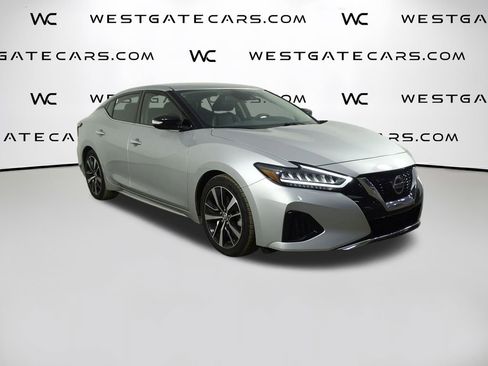Used 2022 Nissan Maxima SV w/ Floor Mat Group image 2