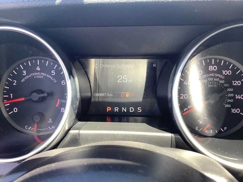 Used 2019 Ford Mustang GT Premium RWD image 20