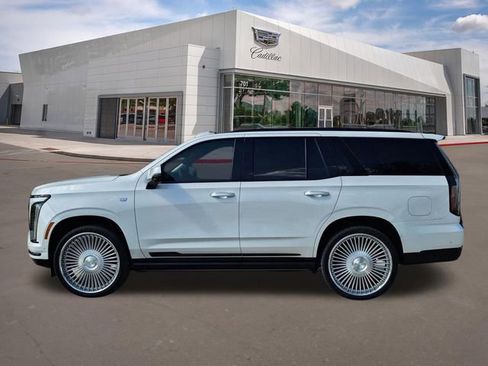 Certified 2025 Cadillac Escalade Sport Platinum w/ LPO, Floor Liner Package AWD/4WD image 3