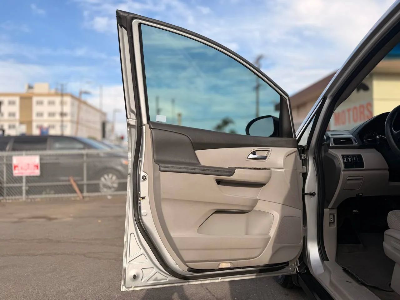 Used 2015 Honda Odyssey EX image 22