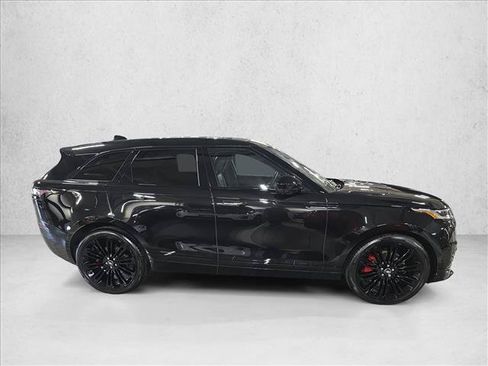 Used 2025 Land Rover Range Rover Velar Dynamic HSE AWD/4WD image 4
