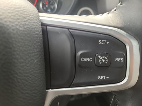 Used 2023 RAM 1500 Big Horn AWD/4WD image 27