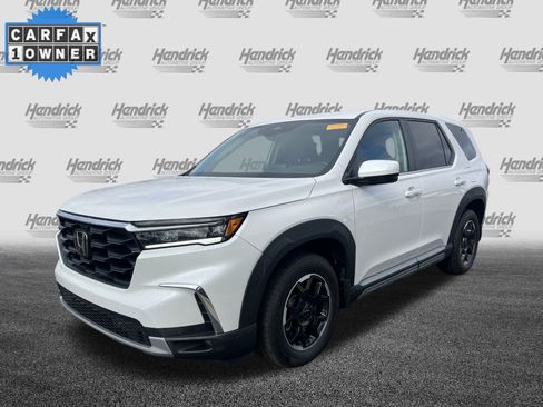 Used 2025 Honda Pilot EX-L image 5