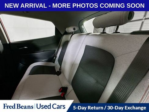 Used 2020 Chevrolet Bolt LT FWD image 25