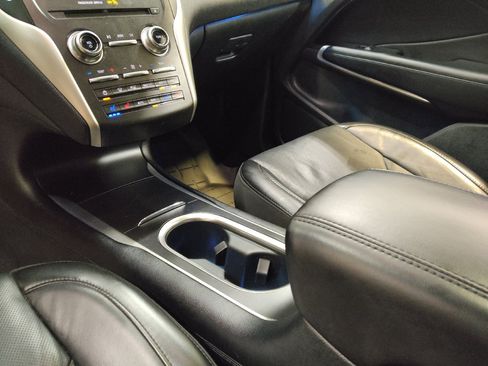 Used 2019 Lincoln MKC Reserve AWD/4WD image 26