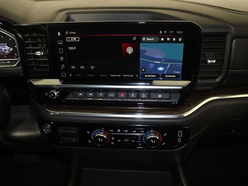 Used 2024 GMC Sierra 1500 Elevation w/ Elevation Premium Package image 14