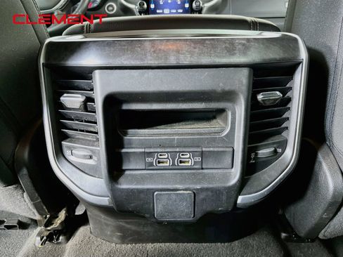 Used 2023 RAM 1500 Big Horn AWD/4WD image 32