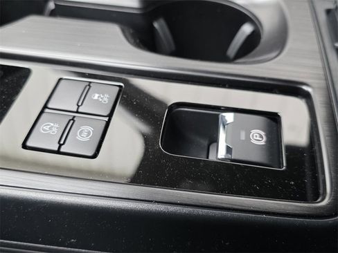 New 2026 Subaru Outback Limited image 28