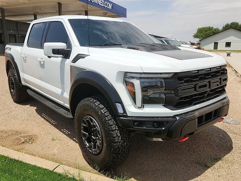 Used 2025 Ford F150 Raptor w/ Equipment Group 803A Raptor R AWD/4WD image 4