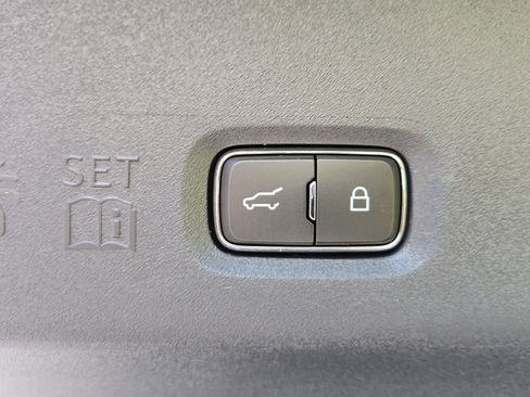 New 2026 Ford Expedition Tremor image 17