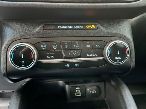 Used 2025 Ford Escape ST-Line image 14