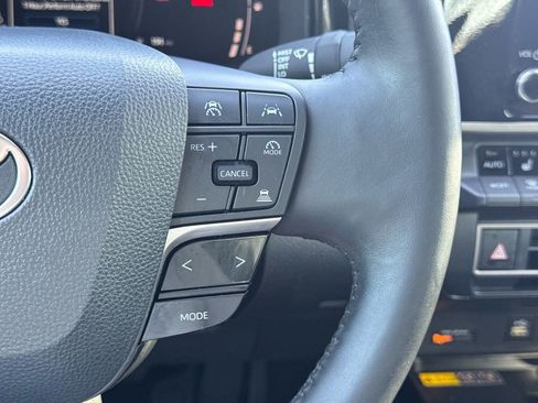 Certified 2025 Toyota Camry LE w/ Convenience Package image 28