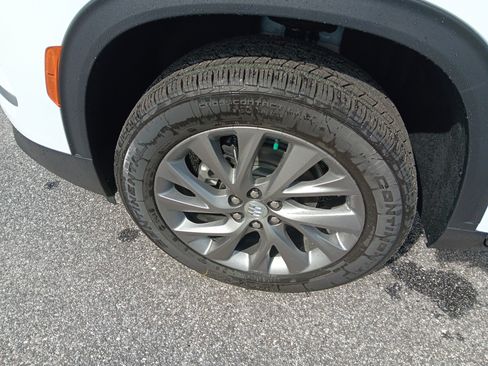 New 2026 Buick Enclave Preferred image 2