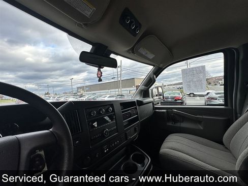 Used 2023 Chevrolet Express 3500 LT w/ LT Preferred Equipment Group image 22