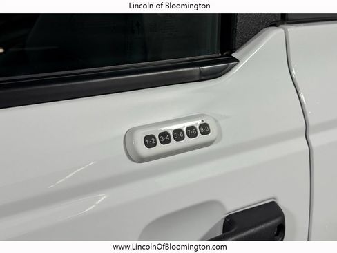 Used 2023 Ford Bronco Badlands w/ Sasquatch Package AWD/4WD image 14