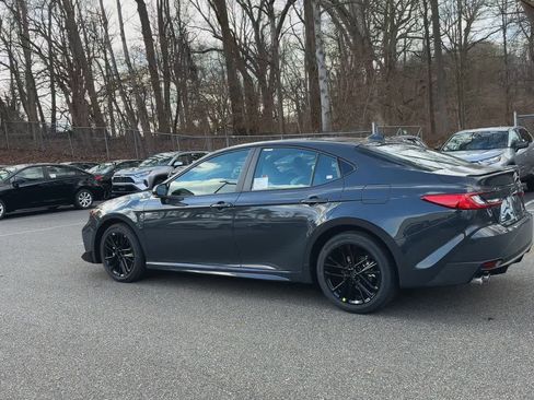 New 2026 Toyota Camry SE image 6