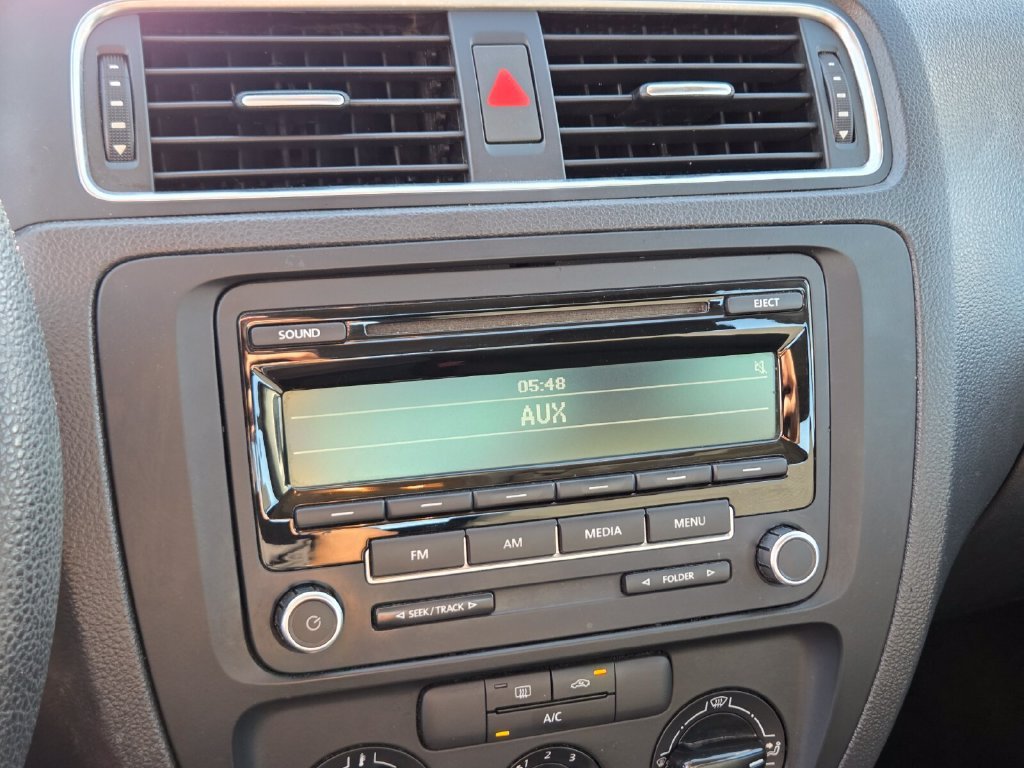 Used 2013 Volkswagen Jetta S FWD image 27