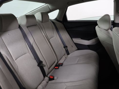 Used 2023 Honda Accord EX image 34