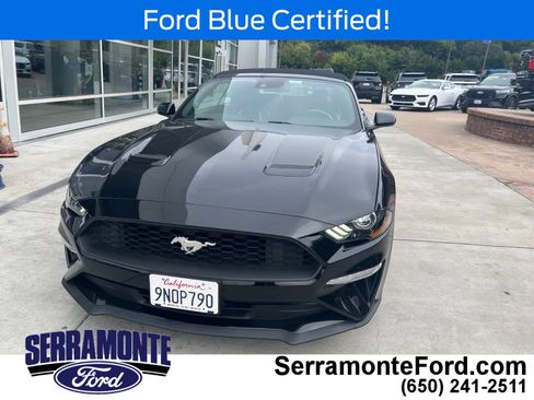 Used 2022 Ford Mustang Premium RWD image 2