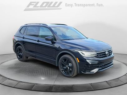 New 2024 Volkswagen Tiguan SE R-Line