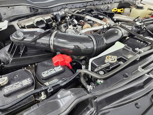 Used 2019 Ford F250 XL w/ XL Value Package image 19