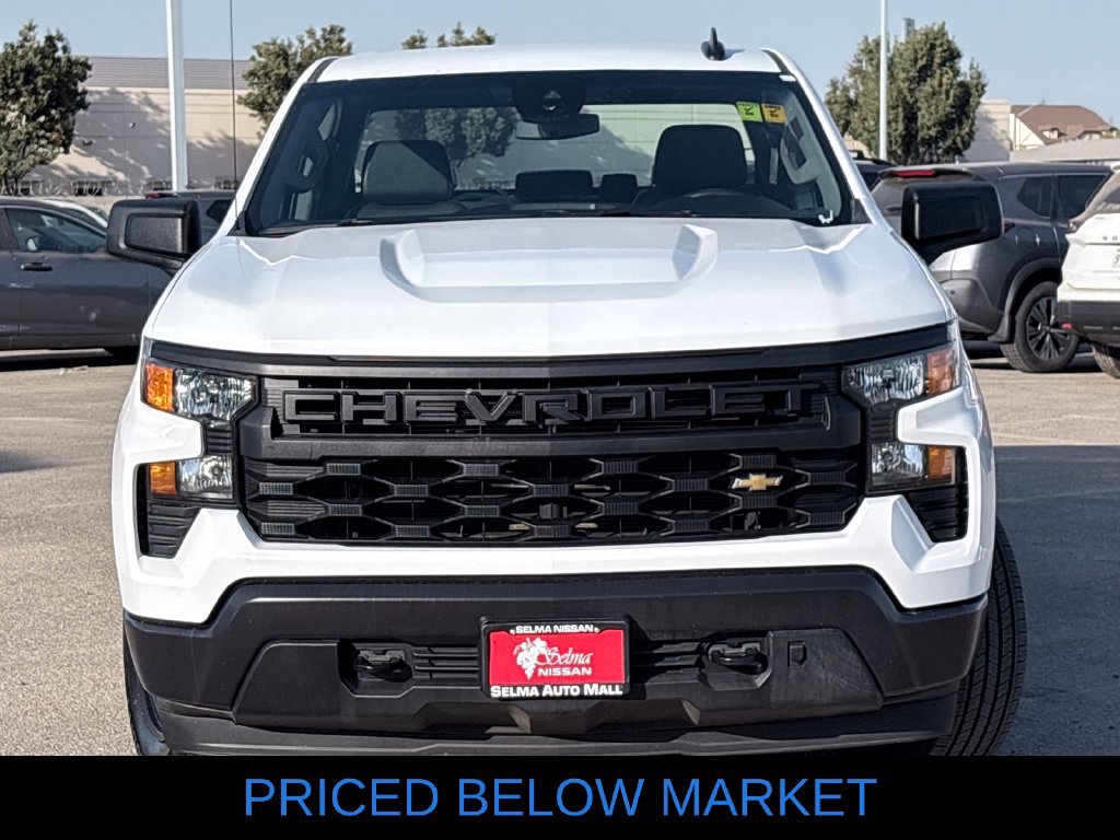 Used 2025 Chevrolet Silverado 1500 W/T w/ Trailering Package AWD/4WD image 3
