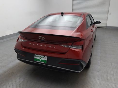 Used 2025 Hyundai Elantra Sport FWD image 7