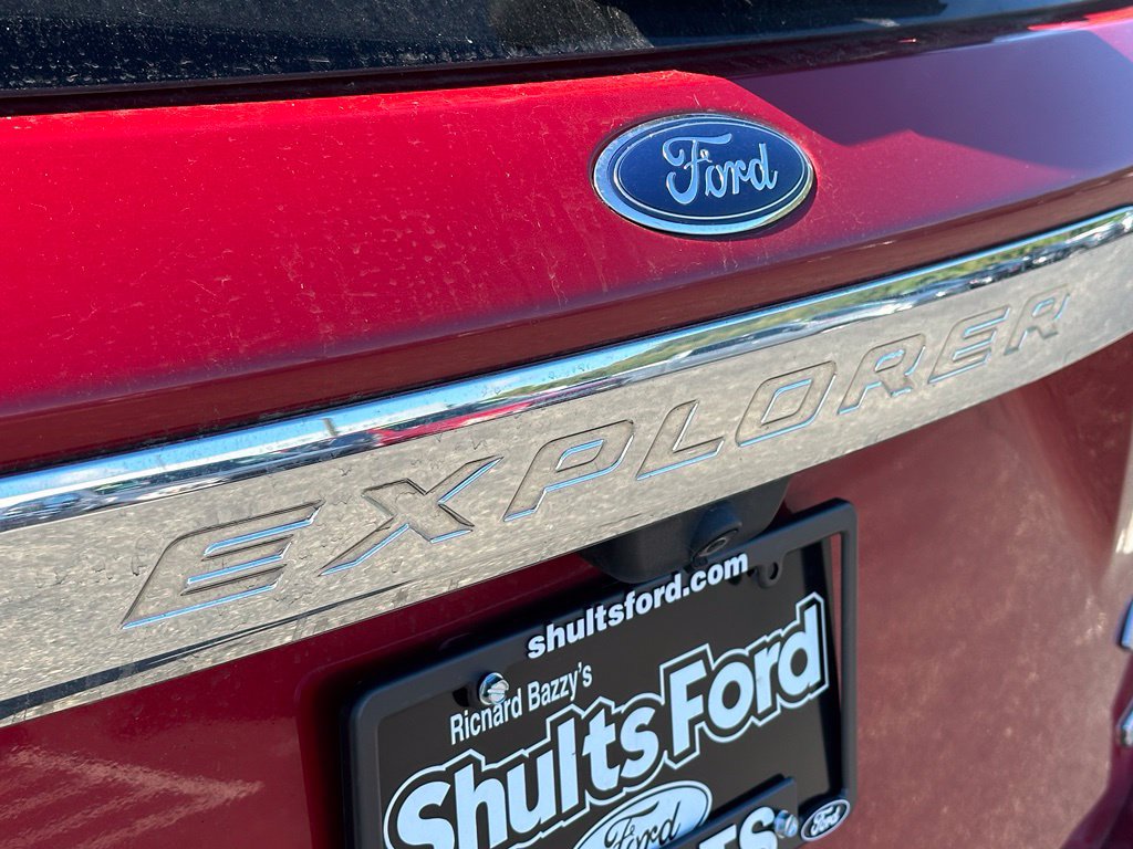 Used 2020 Ford Explorer XLT w/ Equipment Group 202A AWD/4WD image 20