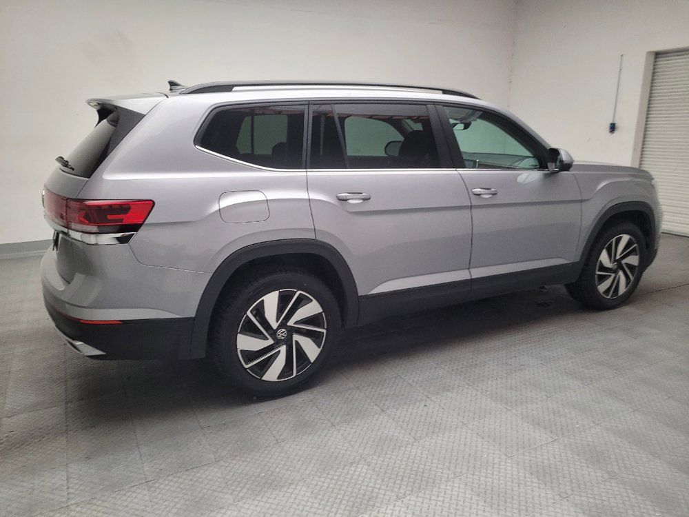 Used 2024 Volkswagen Atlas SE FWD image 10