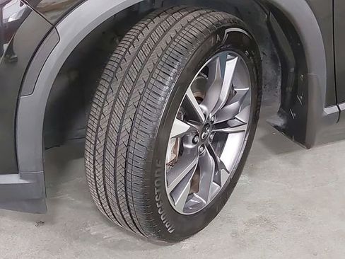 Used 2023 INFINITI QX60 Luxe w/ Performance Audio Package FWD image 34